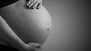 Pregnant Women in France Will Be Paid to Stop Smoking